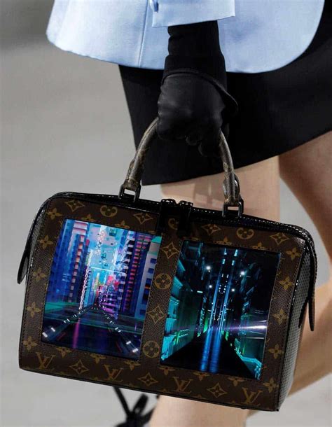 louis vuitton high tech accessories.